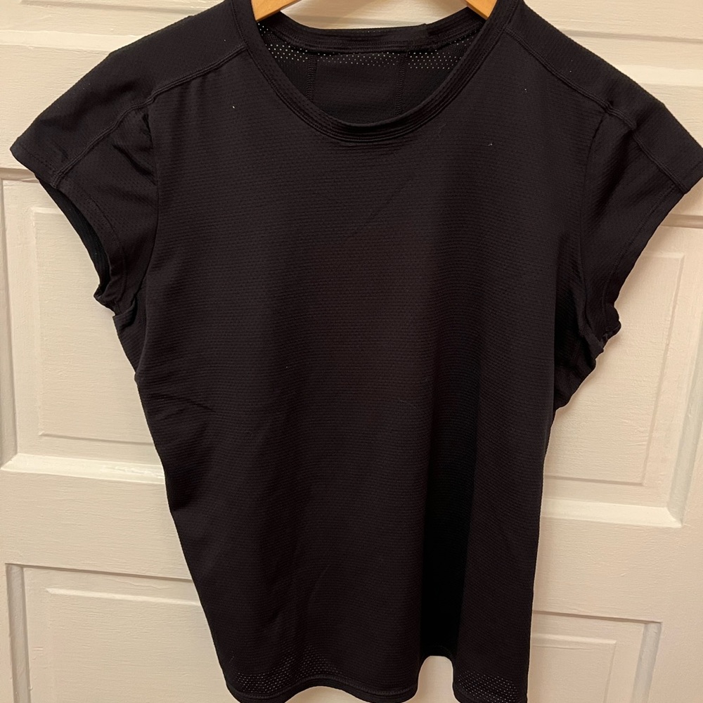 Speedo Axcelerate workout shirt